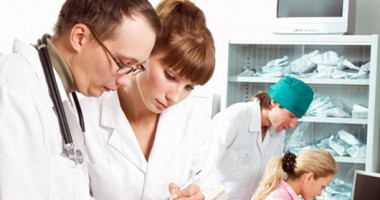 Stire din Sănătate : Internship pentru absolvenții la medicină