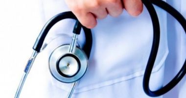 Stire din Social : Medici supravegheați cu brățări electronice, la un spital din Timișoara: "Să-și facă meseria pentru care își iau salariul!"