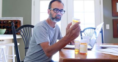 Stire din Social : Medicii, semnal de alarmă cu privire  la antibiotice: "Acest tsunami tăcut  vă poate amenința sănătatea"