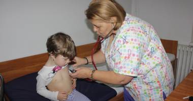 Stire din Sănătate : Când devine periculoasă adenoidita
