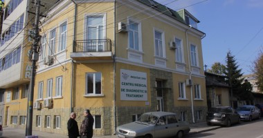 Stire din Sănătate : Campanie de testare gratuită pentru osteoporoză la Constanța