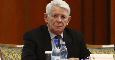 Stire din Cultură-Educație : Teodor Meleșcanu conferențiază pentru absolvenții șaguniști
