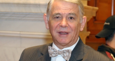 Stire din Politică-Administrație : Ministrul Meleșcanu, întâlnire cu ambasadorul Republicii Belarus în România