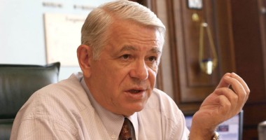 Stire din Politică-Administrație : Meleșcanu și-a depus candidatura pentru alegerile prezidențiale
