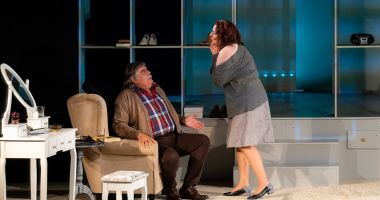Stire din Cultură-Educație : Teatrul de Stat va juca alte piese în weekend