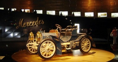 Stire din Diverse : Stuttgart, domeniul Mercedes