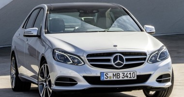 Stire din Diverse : Mercedes, vânzări record în 2013