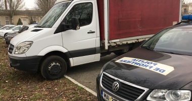 Autoutilitară Mercedes furată din Italia, descoperită la Constanța