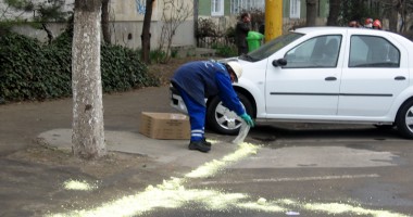 PERICOL DE EXPLOZIE ÎN CONSTANȚA / Mercur împrăștiat pe strada Soveja GALERIE FOTO - 2