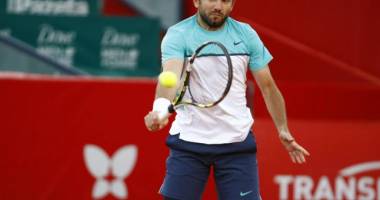 Stire din Sport : Tenis / Mergea și Bopanna, eliminați în sferturile probei de dublu, la Cincinnati