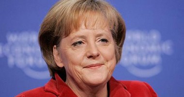 Stire din Actualitate : Angela Merkel susține că acționează pentru Europa, nu pentru a "supăra oamenii"