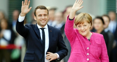 Stire din Actualitate : Merkel și Macron, dispuși să schimbe tratatele  ca parte a modernizării Uniunii Europene