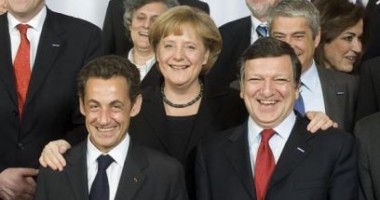 Stire din Actualitate : Barroso salută deciziile luate la summit-ul Merkel-Sarkozy