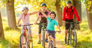 Ceartă în Parlament. Aleșii vor ca românii să sărbătorească Ziua bicicletei