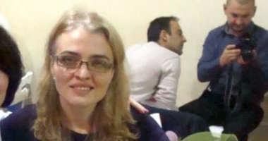 Stire din Social : Mesajul TULBURĂTOR al unei profesoare, după ce colega sa a murit de epuizare