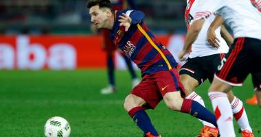 Stire din Sport : Fotbal: Messi, desemnat cel mai bun fotbalist al anului la Globe Soccer Awards