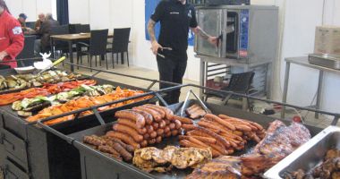 Meșterii și artiștii dobrogeni îi încântă  pe vizitatorii Pavilionului Expozițional - 14