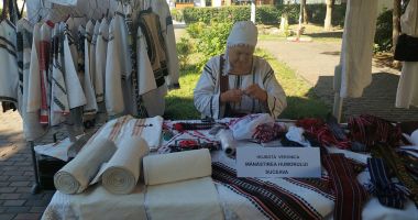 Stire din Cultură-Educație : Meșteri populari din țară prezintă „Meșteșuguri tradiționale – utilitar şi decorativ”, la Constanța