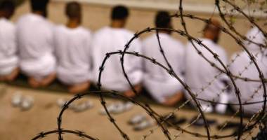 Stire din Actualitate : Scandalul închisorilor secrete ale CIA. Acuzații grave