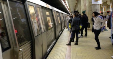 Stire din Eveniment : A murit după ce s-a aruncat în fața metroului