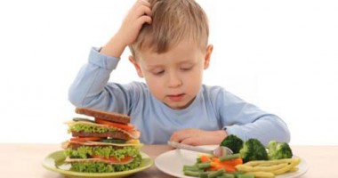 Stire din Diverse : Mezelurile, nerecomandate copiilor mai mici de 10 ani
