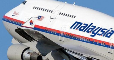 Stire din Actualitate : Operațiunile de căutare sub apă a avionului MH370 s-ar putea încheia în 5-7 zile