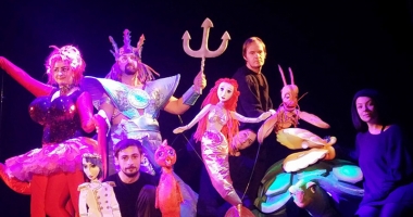 Stire din Cultură-Educație : "Mica Sirenă"  se joacă în festival