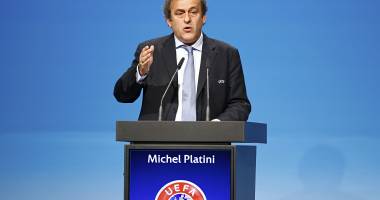 Stire din Sport : Fotbal: Comisia de etică a FIFA vrea suspendarea pe viață a lui Michel Platini