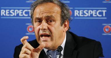 Stire din Sport : Platini și-a retras candidatura pentru președinția FIFA