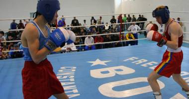 Stire din Sport : Micii pugiliști sărbătoresc Ziua Copilului în ring