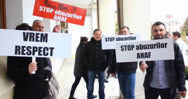 Micii întreprinzători constănțeni au cerut "stoparea jihadului ANAF" - 4