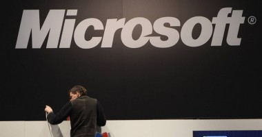 Stire din Diverse : Amendă usturătoare pentru Microsoft