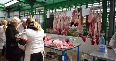Stire din Economie : Carnea de miel va fi comercializată cu ştampilă rotundă