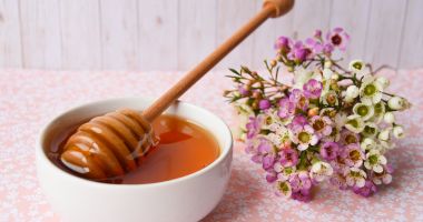 Mierea de Manuka are proprietăţi anti-inflamatorii şi antivirale, dar şi efect antioxidant