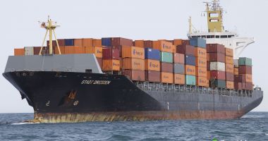 Stire din Economie : Migranții sunt "exportați! cu containerul