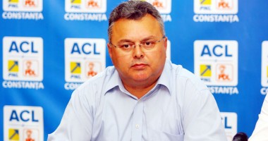 Stire din Politică-Administrație : "Migrația primarilor are ca scop aducerea prin șantaj în PSD"