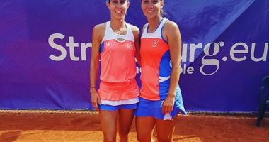 Tenis / Mihaela Buzărnescu și Raluca Olaru au câștigat finala de la Strasbourg, la dublu