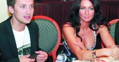 Stire din Monden : Mihaela Rădulescu dezminte:  "Treaba cu Dani e bine, e foarte bine"