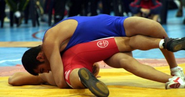 Stire din Sport : Mihai Țurcanu, campion național la lupte