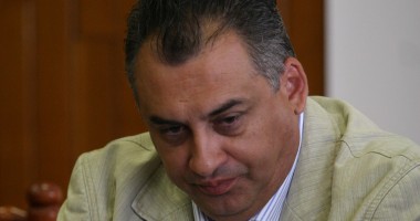 Stire din Politică-Administrație : Decizie ANI / Tusac, incompatibil