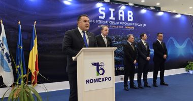 Stire din Economie : Mihai Daraban a deschis Salonul Internațional de Automobile București