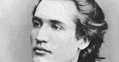 Stire din Cultură-Educație : La Cumpăna… "Eminescu și dorul de poezie"