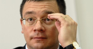 Stire din Politică-Administrație : Mihai Răzvan Ungureanu îl atacă pe Crin Antonescu