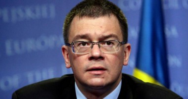 Stire din Politică-Administrație : Convenția Națională a PDL a aprobat fuziunea prin absorbție cu Forța Civică