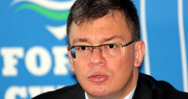 Stire din Politică-Administrație : Forța Civică va susține orice moțiune de cenzură împotriva Guvernului Ponta III