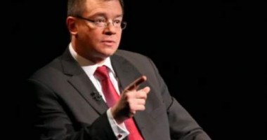 Stire din Politică-Administrație : Ungureanu preia astăzi partidul Forța Civică