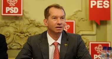 Stire din Politică-Administrație : Mihai Sturzu s-a înscris în PRU