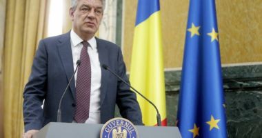 Stire din Politică-Administrație : Victor Ponta, părăsit de colegi! Mihai Tudose s-a întors în PSD