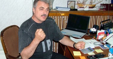 Stire din Economie : Echipajul navei "Grandiosa" trebuie să primească salariile restante pe două luni