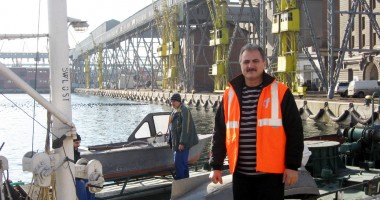 Stire din Economie : Marea Neagră, invadată de ofițeri pregătiți la… apelul de seară